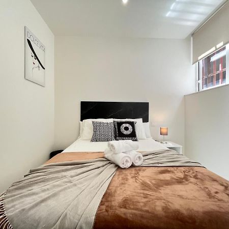 Acogedor Infanta Mercedes Apartment Мадрид Екстериор снимка