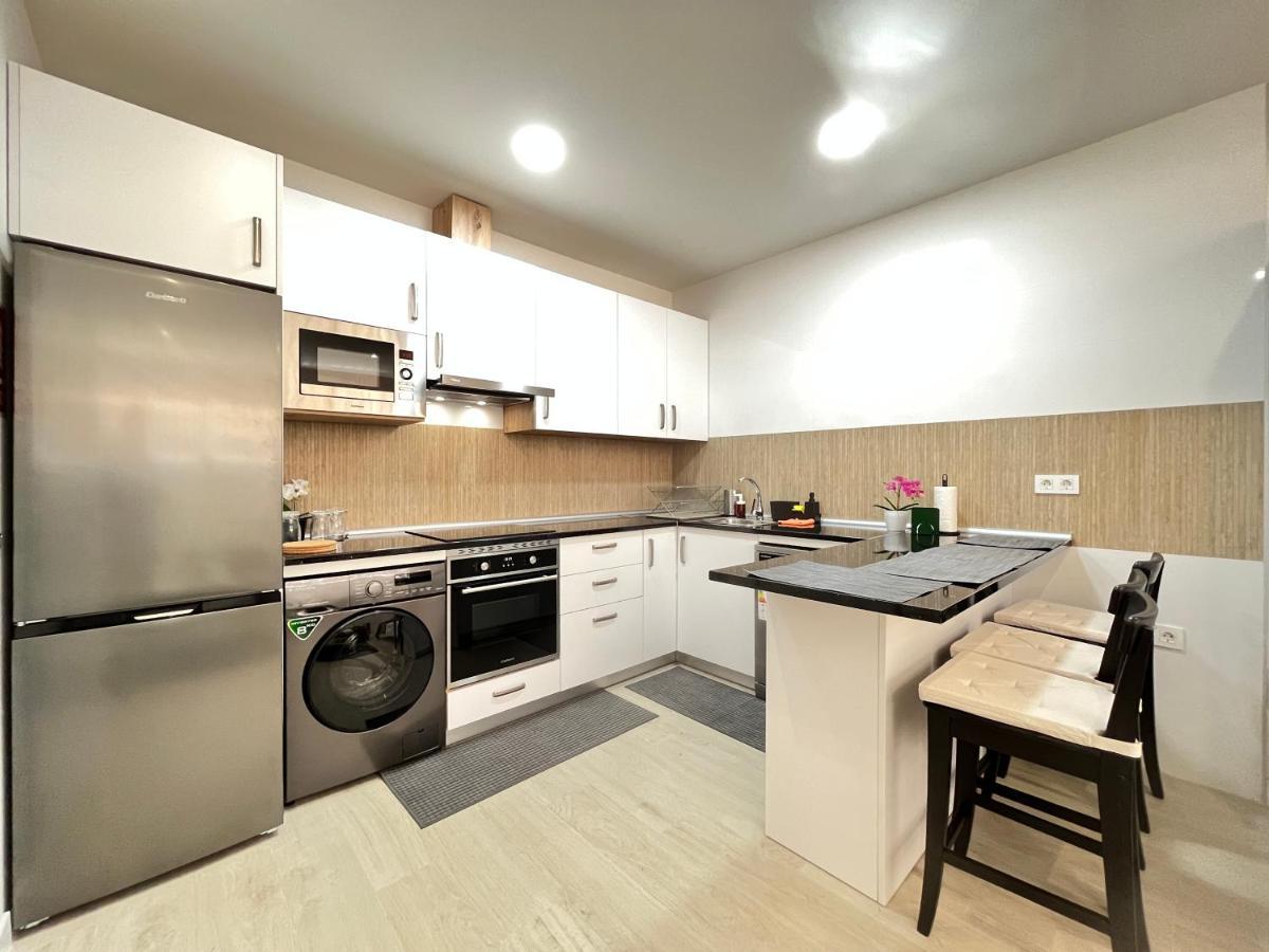 Acogedor Infanta Mercedes Apartment Мадрид Екстериор снимка