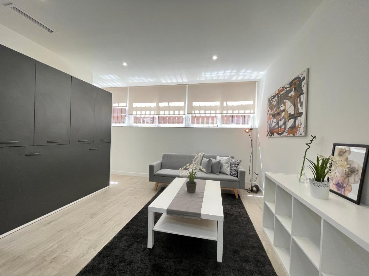 Acogedor Infanta Mercedes Apartment Мадрид Екстериор снимка