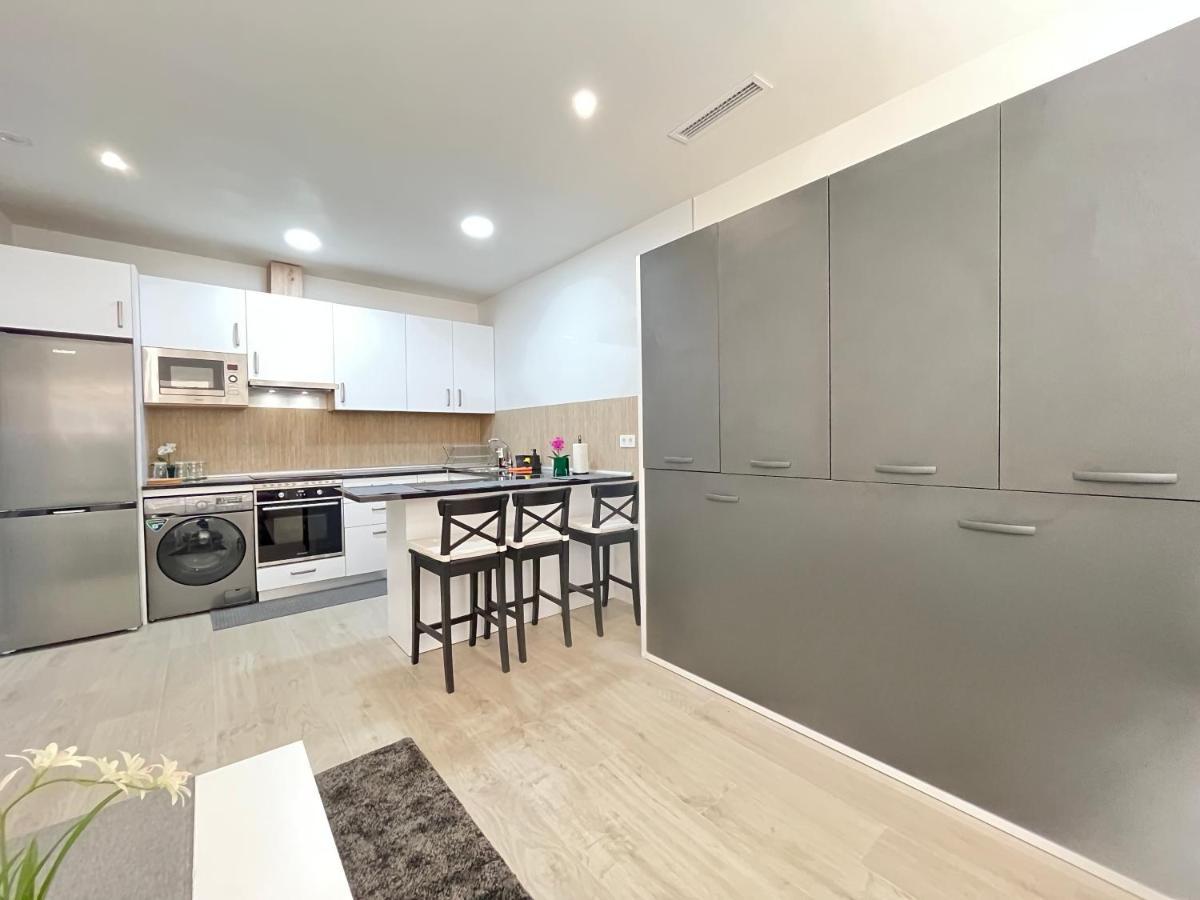 Acogedor Infanta Mercedes Apartment Мадрид Екстериор снимка